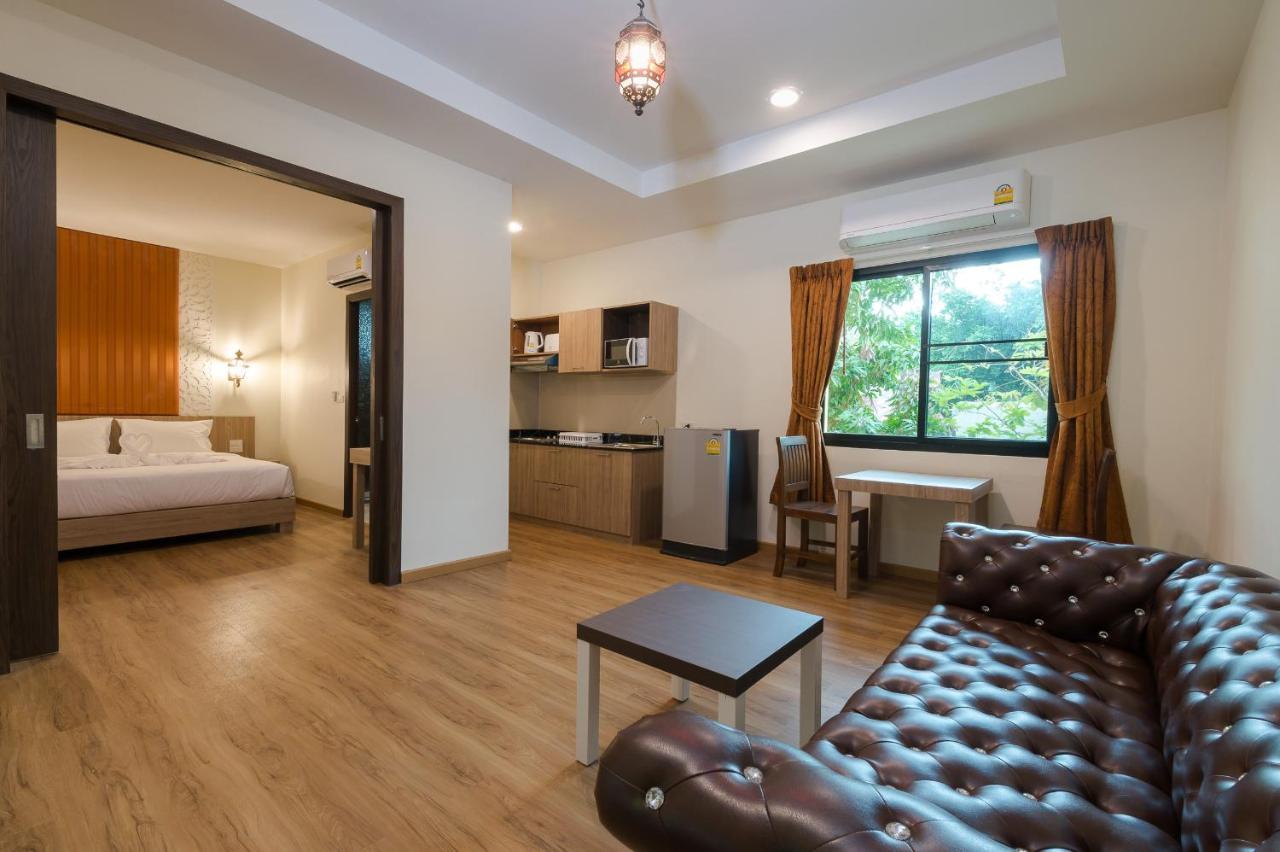Anchanlina Hotel - Sha Plus Чалонг Екстер'єр фото